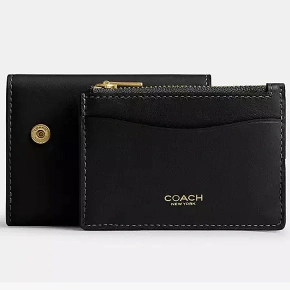Coach Essential Card Holder Wallet - Picture 2 of 11